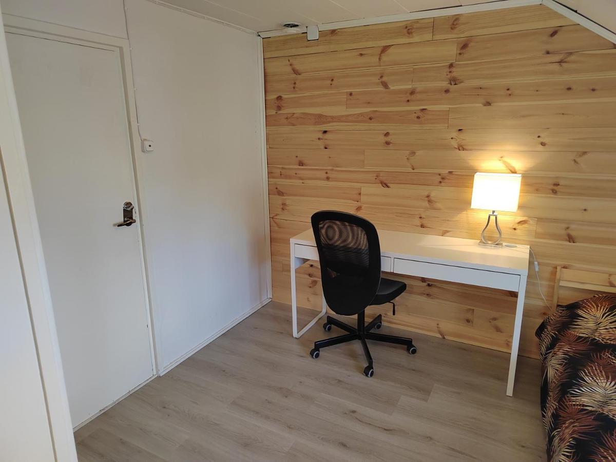 Kalle'S Unluxury Guest House Cl0Sed From 1St Of Feb 2025 Helsinki Exterior foto