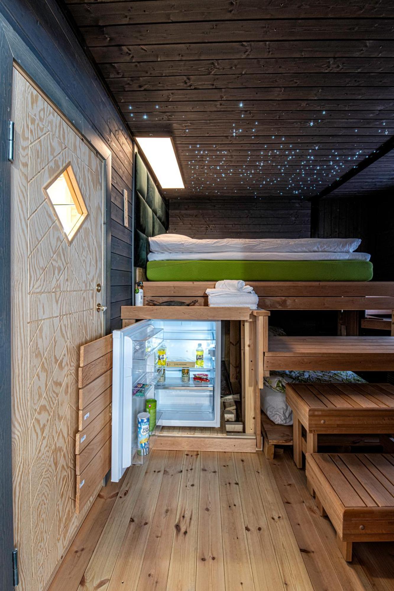 Kalle'S Unluxury Guest House Cl0Sed From 1St Of Feb 2025 Helsinki Exterior foto